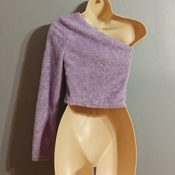Purple soft one cold shoulder blouse - Picture 11 of 17